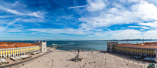 Image showing Praca do Comercio in Lisbon