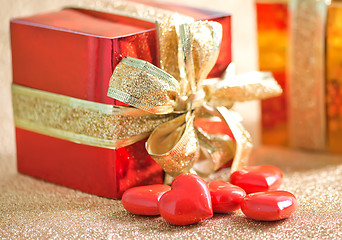 Image showing presents and hearts