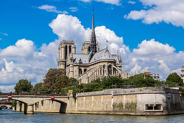 Image showing Seine and Notre Dame de Paris