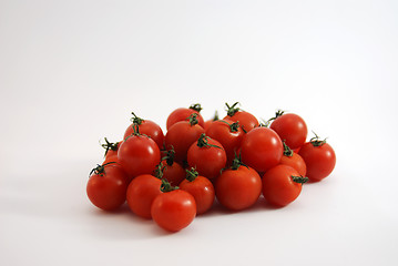Image showing Loose Fresh Cherry Tomatoes