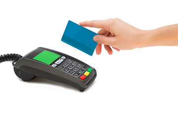 Image showing Paying with credit card 