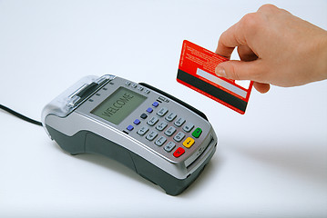 Image showing Paying with credit card 