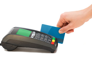 Image showing Paying with credit card 