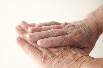 Image showing Wrinkled skin on older man hands