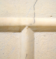 Image showing abstract cross in the wall crenna gallartate  