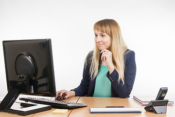 Image showing Office a specialist working at the computer in the office