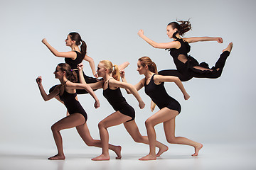 Image showing The group of modern ballet dancers 