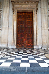 Image showing door st paul cathedral in  old construction   religion