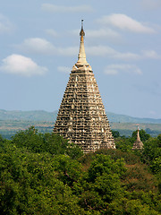 Image showing Mahabodhi Buddhist Temple tower, Bagan