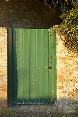 Image showing Green door