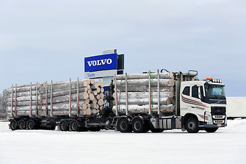 Image showing Volvo FH Logging Truck Hauls Big Timber Load