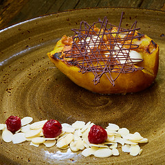 Image showing grilled pears with cream