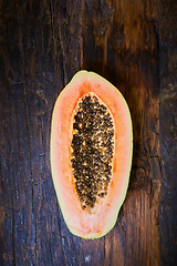 Image showing top view sliced fresh papaya