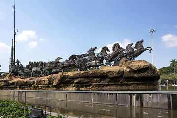 Image showing Arjuna Wijaya chariot statue in Jakarta