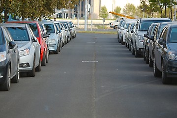 Image showing Cars Parked