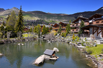 Image showing Chalet skiing resort in Verbier, Switzerland