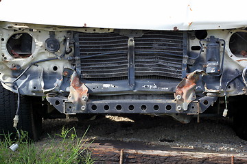 Image showing Car wreck.