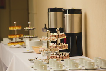 Image showing Coffee break at conference meeting.  