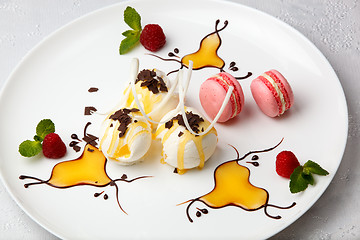 Image showing Ice cream with macaroons and berries