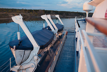 Image showing Rescue boats on the cruise liner