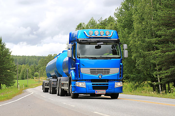 Image showing Blue Renault Premium 460 Tank Truck on Summer Road