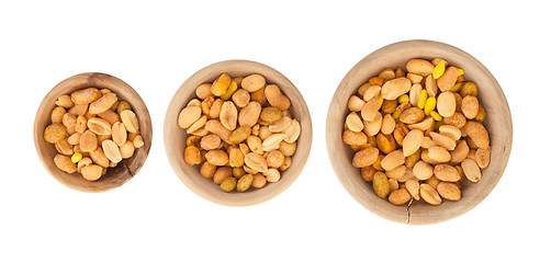 Image showing Fresh mixed salted nuts in a bowl, peanut mix