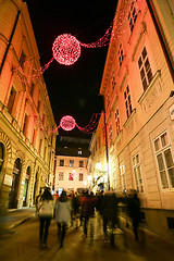 Image showing People in city center at advent time