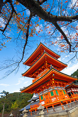 Image showing Japnese temple Kiyomizu dera in Kyoto.