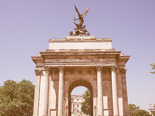 Image showing Retro looking Wellington arch in London