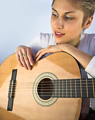 Image showing woman and guitar