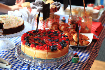 Image showing raspberries and blueberries cake