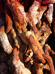 Image showing rusty chains