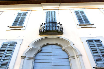 Image showing brown door  europe  italy      in  the milano old   closed brick