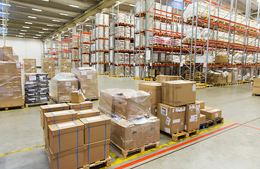 Image showing cargo boxes storing at warehouse shelves