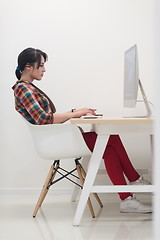 Image showing startup business, woman  working on desktop computer