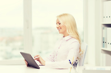 Image showing smiling businesswoman or student with tablet pc