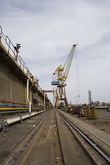 Image showing Railroad and crane