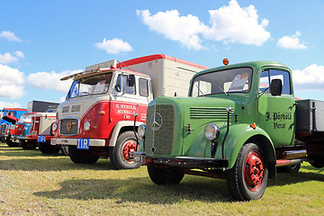 Image showing Lineup of Retro Trucks on a Show