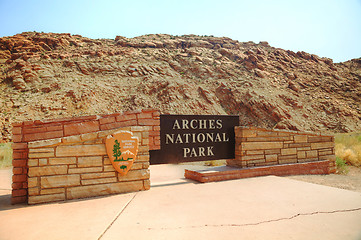 Image showing Entrance to the Arches National Park