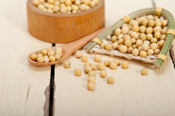 Image showing organic soya beans 