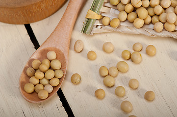 Image showing organic soya beans 