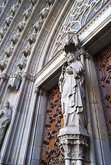 Image showing Jesus Christ statue at Barcelona Cathedral