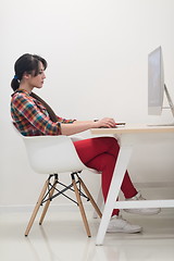 Image showing startup business, woman  working on desktop computer