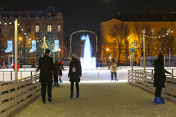 Image showing Ice skaters in Zagreb