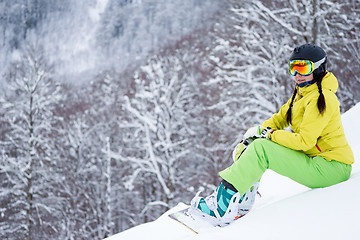 Image showing Portrait of snowboarder woman