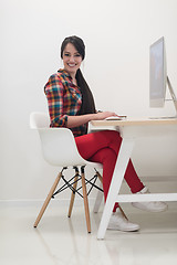 Image showing startup business, woman  working on desktop computer