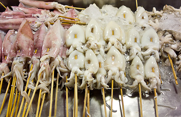 Image showing squids at market