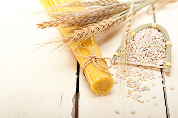 Image showing organic Raw italian pasta and durum wheat 