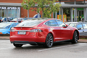 Image showing Red Tesla Model S P85D Electric Car Parked