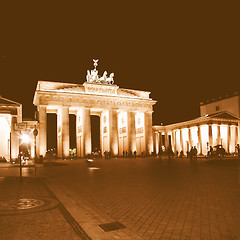 Image showing Brandenburger Tor Berlin at night vintage